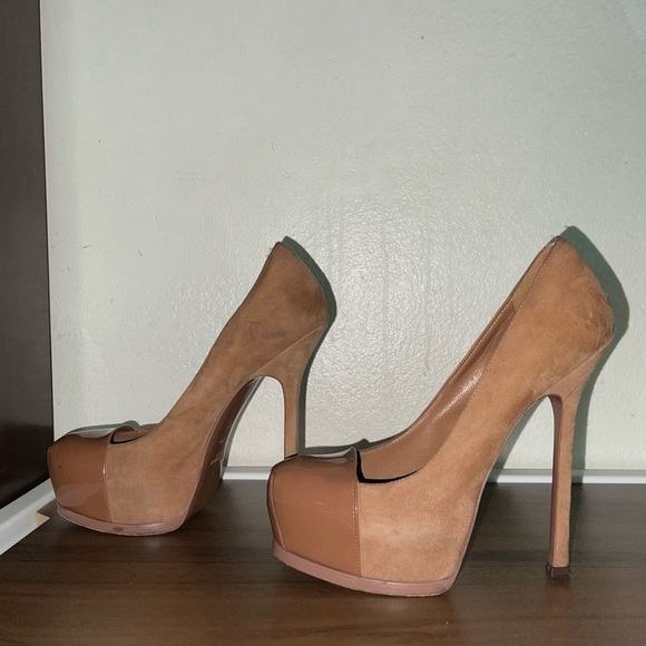 Authentic YSL tribtoo brown pumps - Picture 4 of 8